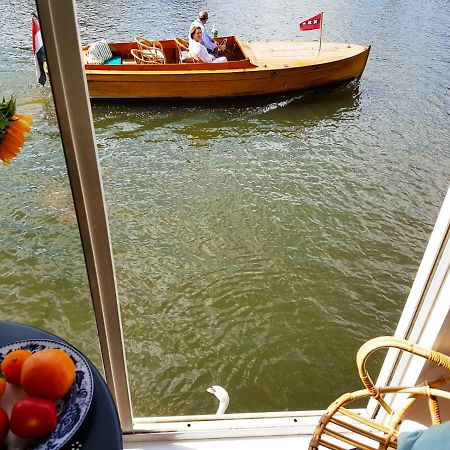 Houseboat Concordia B&B Амстердам Экстерьер фото